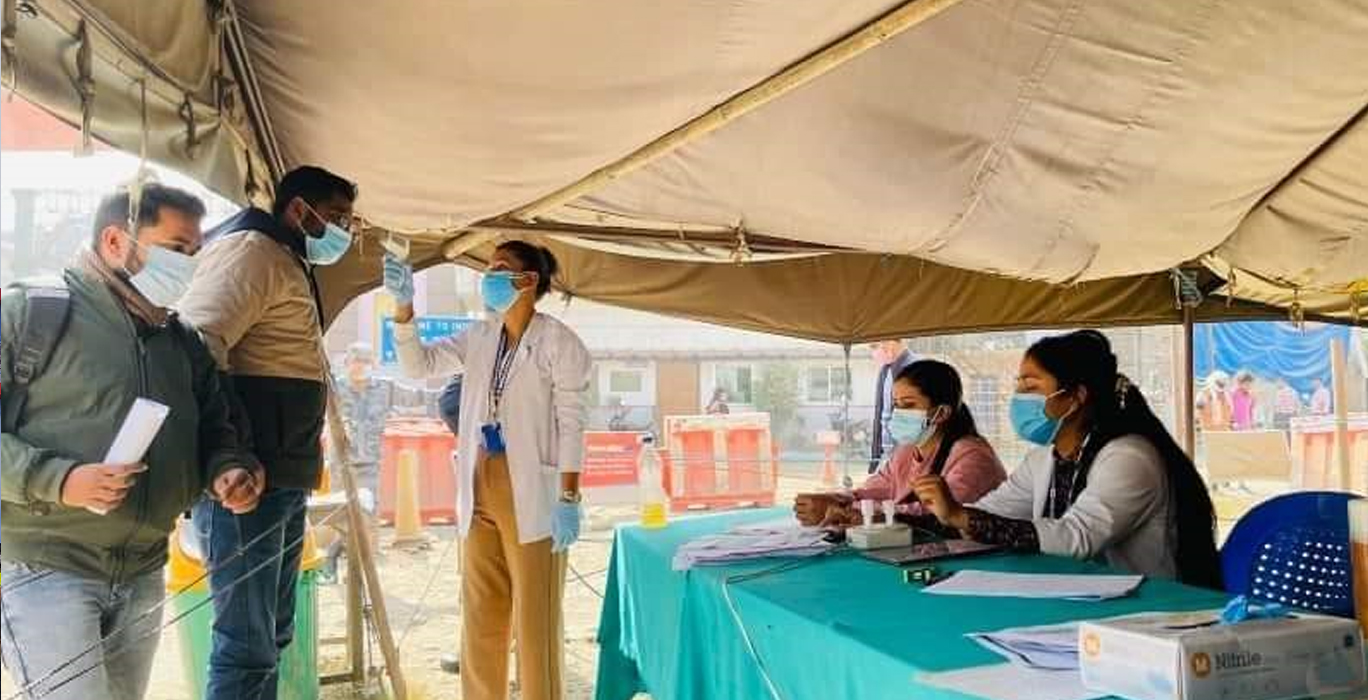 सीमा नाकामा कोरोना त्रास, जमुनाहा र बेलहिया हेल्थ डेस्कमा खटिएका कर्मचारीलाई नै संक्रमण